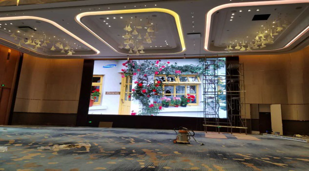 LED显示屏案例—济南鲁能希尔顿酒店LED屏