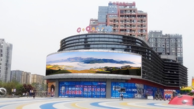 成都LED显示屏-空港国际二期P10全彩显示屏